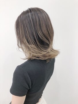 ジゼル(gisele) (稲毛)バレイヤージュソンブレ