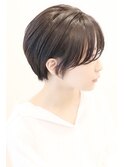 【I.】30代からの大人女性に人気黒髪でかわいいハンサムショート