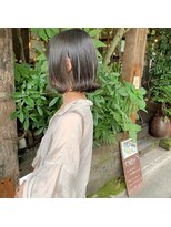 ミント(mint) オリーブグレージュ/オリーブ/赤み除去/ボブ