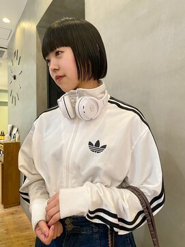 アトロ(Atoro) 似合わせカット/ブリーチカラー/ブリーチ無しカラー/大阪梅田駅