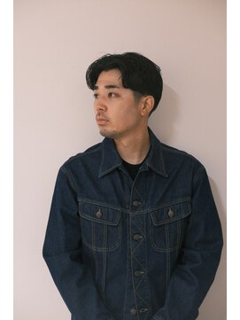 フェイヴィーズ(FavyS) センターパート ツーブロック　ニュアンスパーマ 大阪