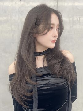 フォンズ(FONS) レイヤーカットくびれヘア/グレージュ/チークバング学割U24