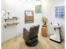 全席個室＆シャンプー台がお部屋にあるのでお会計まで移動無し。