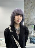 レイヤーカット×シルバー×ブラック《ルーツカラー》