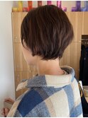 金沢八景ショートボブ丸みショートイルミナカラー顔周りレイヤー