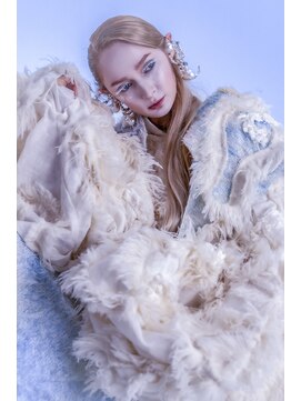 エクラート セントラル 赤坂(ECLART CENTRAL) 海外セレブ バレイヤージュ ブロンド　髪質改善 赤坂美容室