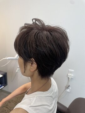 コモド(Comodo) スッキリ大人ショートスタイル