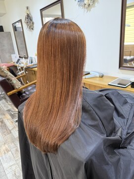 ファム(fam.) 髪質改善ストレート