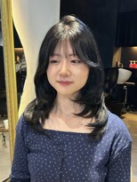 トリア(the tria)&nbsp;【chika】ブルーブラック×ミディアムレイヤー