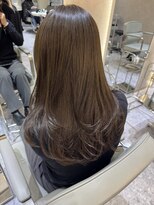 ジーナ 天神(Zina)&nbsp;韓国ヘア/レイヤーカット/顔まわりカット/グレージュカラー