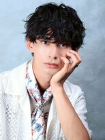 ルーシー 名古屋栄(LUCEY)&nbsp;センターパートニュアンスパーマフェザーパーマ波巻きパーマ