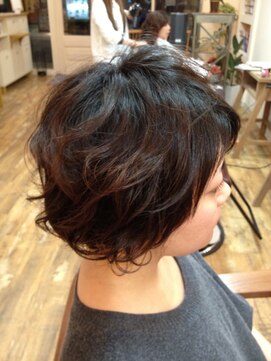 ヘアスペース ルーツ(Hair space Roots) エアリーボブ