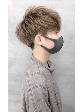 ネクスト 静岡店(NEXT) 【NEXT shizuoka 竹田】ミルクティーベージュ×刈り上げ