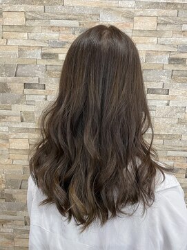 タイム(Time) 外国人風モカベージュ