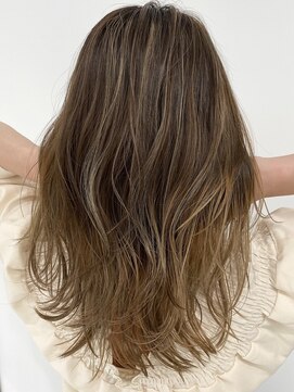 エアー 横浜(AIR) 【思わず振り向くオシャレカラー】ドキドキしちゃうヘアスタイル