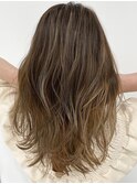 【思わず振り向くオシャレカラー】ドキドキしちゃうヘアスタイル