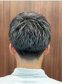 王道刈り上げアップバング