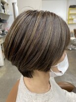 ベルクープス 天王寺店(Belle Coupes)&nbsp;【BelleCoupes】大人ハイライト 白髪ぼかしアッシュグレージュ