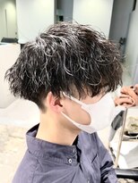 ワン(One)&nbsp;波巻きパーマ