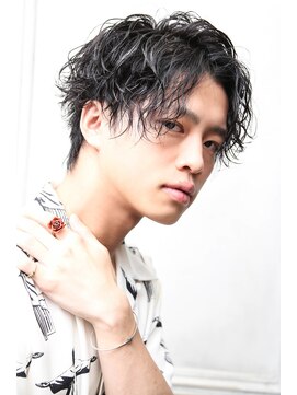 ルックグッドストア(LOOK GOOD STORE) ツイストスパイラル　波巻き　センターパート　ツイストパーマ