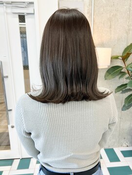 ノエ(noe) 切りっぱなしカット×ハイライトグレージュ