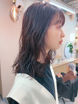 シビバイレボ(CIBI by revo) セミディ/ナチュラルレイヤーカット/フェイスレイヤー[船橋]