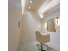 オオムラ(Oomura)の雰囲気（個室で女性スタイリストが全て施術致します）