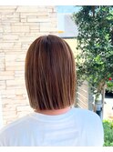 透明感ブラウン×細めハイライト