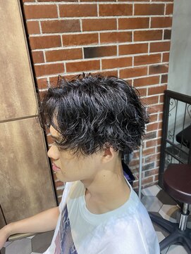 シェノン オム 梅田(CHAINON HOMME) スパイラル強めツイストスパイラル/MEN'S HAIR