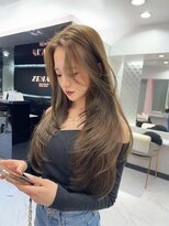 ジェム リット(GEM lit)&nbsp;色気を覆う☆オリーブベージュにレイヤーカット