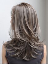 ラ ブーケ 大垣店(La Bouquet)&nbsp;透明感引き立つシャドウルーツレイヤーカラー