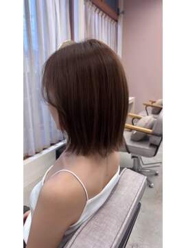 コソット(kosotto) 切りっぱなしボブ