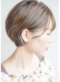 【ハイライト】斜めバング×丸み耳だしショート×ミントベージュ