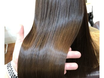 半個室型髪質改善 alpha hair salon 久留米店