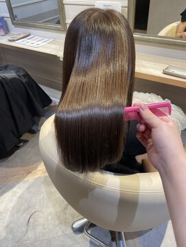 アンド ラ ブランシュ(&.La Blanche) 大宮/髪質改善/ヘッドスパ/韓国