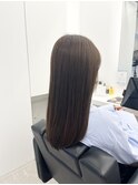 ミディアムヘア斜めバンググレージュカラーシルキーベージュ
