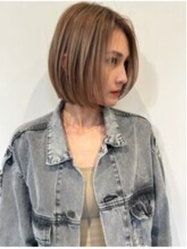 ジルブラン 横浜関内(JIL BLAN) 丸みショートヘアピンクベージュカラーミルクティーベージュ