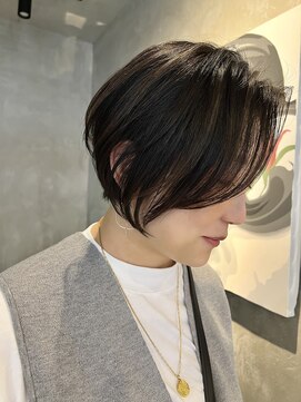 ブルックス ハイライト 大人ボブ レイヤーボブ バレイヤージュ ショート