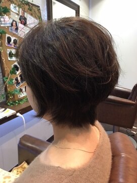 ヘアー サロン アットシュシュ(Hair Salon At'shushu) ミセスの大人ショート♪