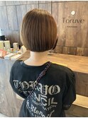 シンプルなミニボブ