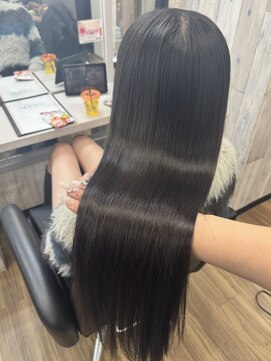 ネクサス 心斎橋(Nexus) イメチェン/ホワイトブロンド/外ハネボブ/美髪/ワイドバング