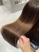 ジーナ 本八幡(Zina)&nbsp;大人かわいい20代30代40代小顔ショコラベージュ　Zina本八幡