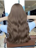 ヘーゼルベージュ　ブリーチなし　レイヤーカット　海外風