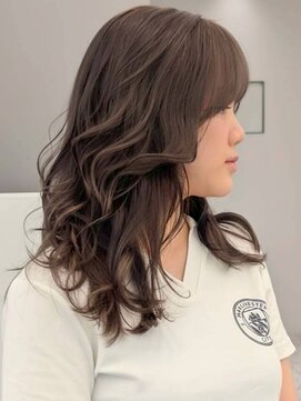 エニフォーイーストハム(Eni for eastham) 透明感アッシュグレージュ/レイヤーカット