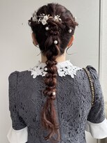 オッジバイケンジ(oggi by KENJE)&nbsp;編みおろし/ヘアアレンジ/ひふみ