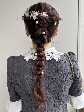 オッジバイケンジ(oggi by KENJE) 編みおろし/ヘアアレンジ/ひふみ