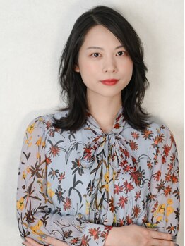 ロイ(Roi.)の写真/92%天然由来成分配合【ヴィラロドラ】髪と地肌に優しいカラー剤。痛ませず色持ち抜群☆