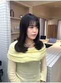 くびれヘア ミディアムレイヤー 韓国風レイヤー