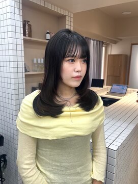 ケシキ 表参道 原宿(kesiki.) くびれヘア ミディアムレイヤー 韓国風レイヤー