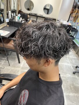 ハック 梅田(hack.) ツイストスパイラルパーマ